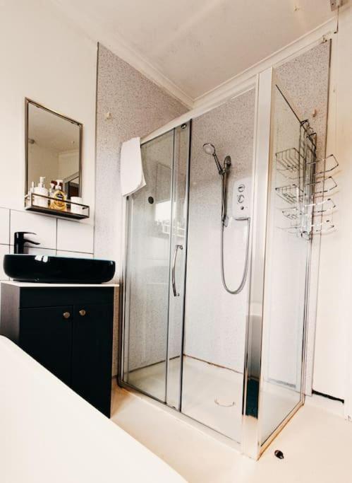 Friars Bush House Belfast - Stunning 4 Bedroom Detached House In Exclusive Queens Quarter Luxury Belfast City Centre Ngoại thất bức ảnh