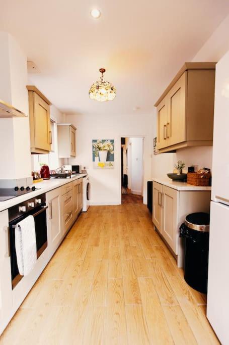 Friars Bush House Belfast - Stunning 4 Bedroom Detached House In Exclusive Queens Quarter Luxury Belfast City Centre Ngoại thất bức ảnh